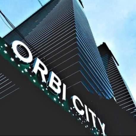 Orbi City- Twin Towers Corpus C Батуми Экстерьер фото